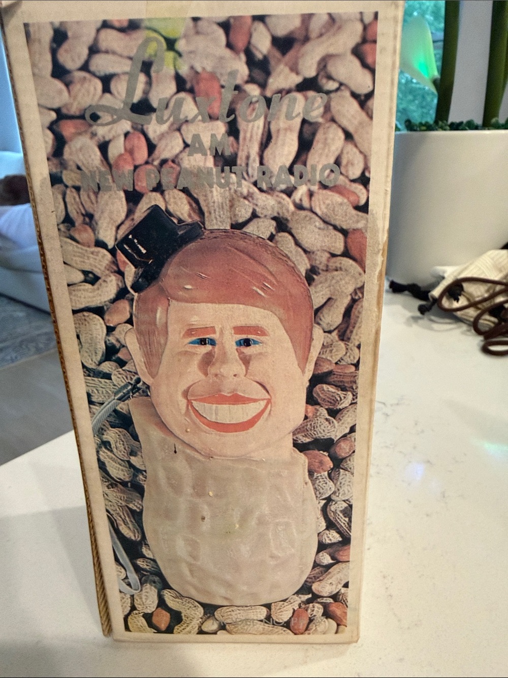 NIB Luxtone AM Vintage Novelty Jimmy Carter Peanut Radio